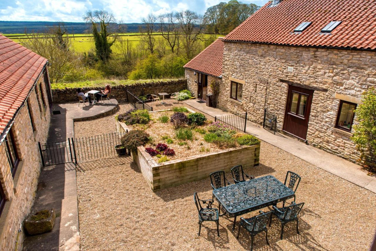 Valley View Farm Holiday Cottages Хелмсли Экстерьер фото