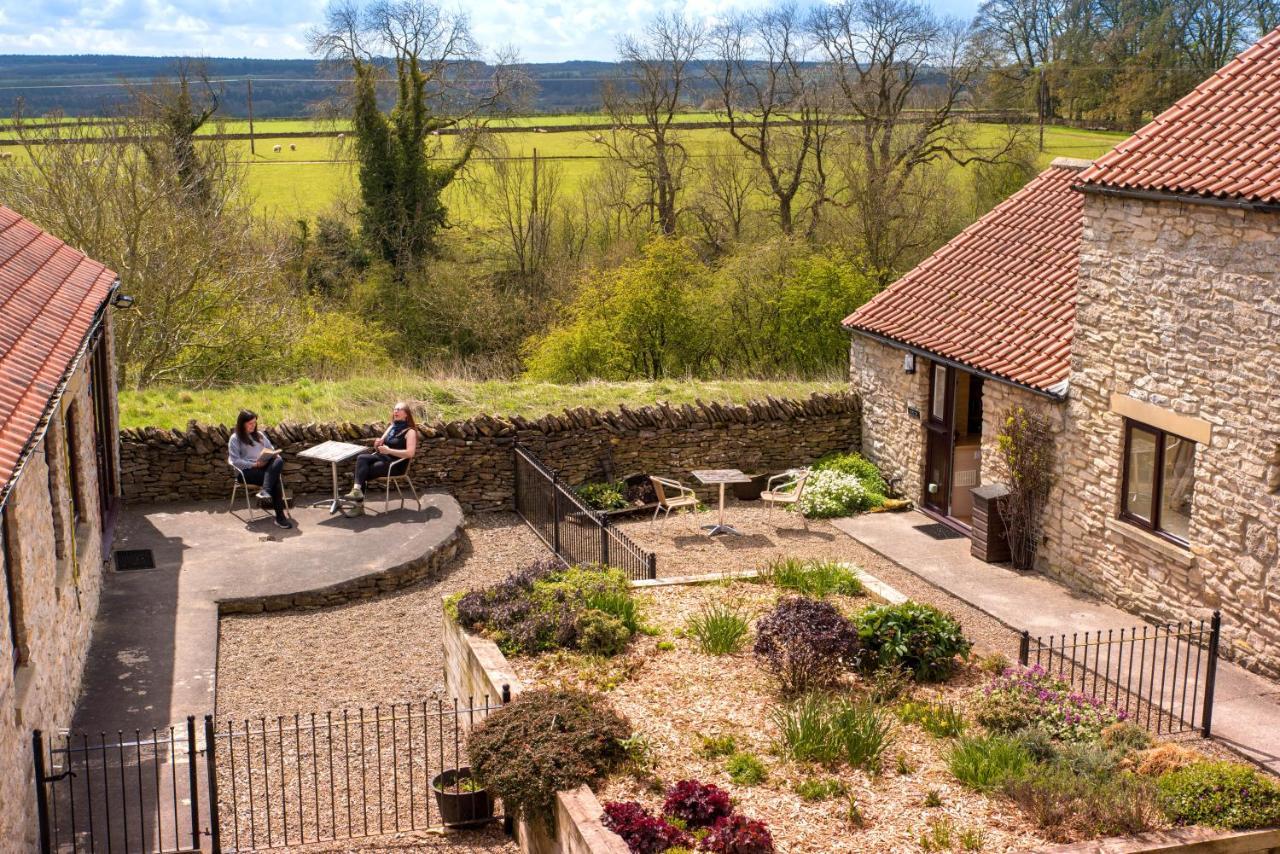 Valley View Farm Holiday Cottages Хелмсли Экстерьер фото